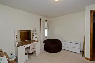20 Meadow Ave, Agawam, MA 01001 - Photo 13