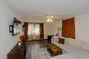 20 Meadow Ave, Agawam, MA 01001 - Photo 9