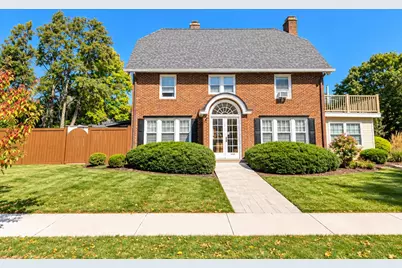 170 Shefford St, Springfield, MA 01107 - Photo 1