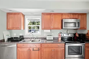 21 Browns Brook Rd, Webster, MA 01570 - Photo 13