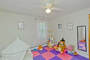 119 Florida Dr, Agawam, MA 01001 - Photo 17