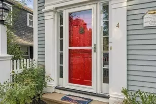 4 Washington Square, Marblehead, MA 01945 - Photo 3