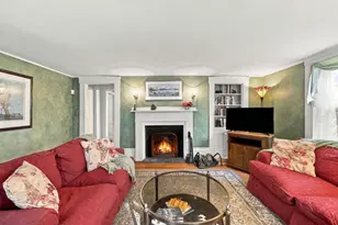 4 Washington Square, Marblehead, MA 01945 - Photo 9