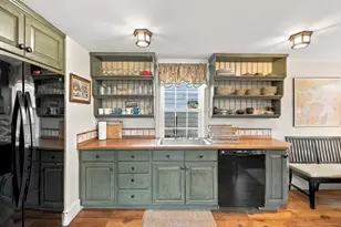 4 Washington Square, Marblehead, MA 01945 - Photo 13