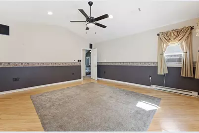 66 Barrison St, Springfield, MA 01109 - Photo 17