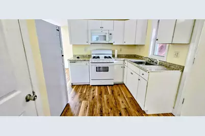 56 Adams St #1, Taunton, MA 02780 - Photo 3