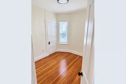 31 Torrey St #1, Boston, MA 02124 - Photo 9