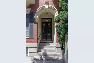 24 Harvard St #4, Boston, MA 02129 - Photo 9