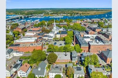 8-10 Prince Pl, Newburyport, MA 01950 - Photo 5