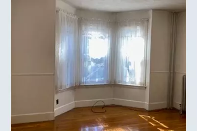 29 Wallis #1, Beverly, MA 01915 - Photo 3