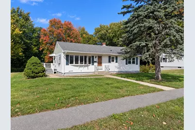 10 Taylor St, South Hadley, MA 01075 - Photo 1