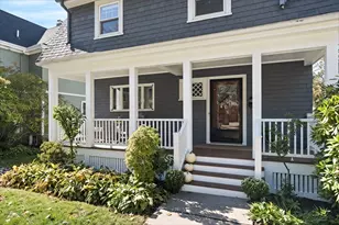 15 Lloyd St, Winchester, MA 01890 - Photo 3
