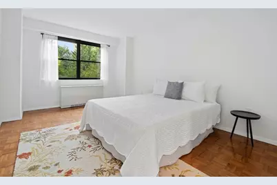9 Hawthorne Pl #2C, Boston, MA 02114 - Photo 7