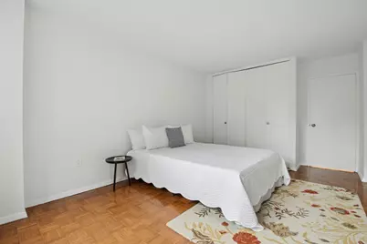 9 Hawthorne Pl #2C, Boston, MA 02114 - Photo 9