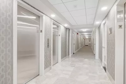 9 Hawthorne Pl #2C, Boston, MA 02114 - Photo 19