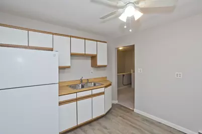 9 Foch Ave, South Hadley, MA 01075 - Photo 5