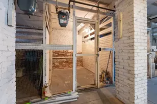 1263 Commonwealth Ave, Boston, MA 02134 - Photo 17