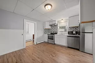 49 Saunders Rd, Lynn, MA 01904 - Photo 3
