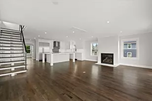 153 Edgewater Dr, Quincy, MA 02179 - Photo 11