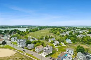153 Edgewater Dr, Quincy, MA 02179 - Photo 39