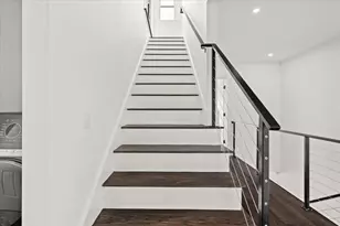 153 Edgewater Dr, Quincy, MA 02179 - Photo 35