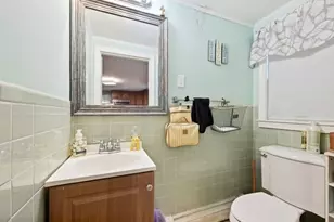 58-60 Lewis Rd, Yarmouth, MA 02673 - Photo 9