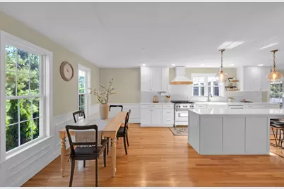 1 Highland Ln, Sturbridge, MA 01518 - Photo 5