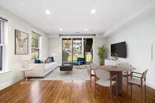 786 E 4th St, Boston, MA 02127 - Photo 13