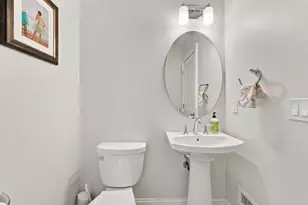 44 Bernard St, Newton, MA 02461 - Photo 5