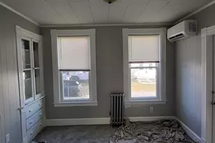 98 Avon St, Lowell, MA 01854 - Photo 7