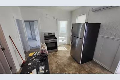 98 Avon Street #1, Lowell, MA 01854 - Photo 3