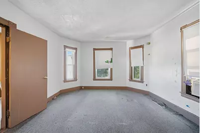 56 Read St, Lowell, MA 01850 - Photo 27