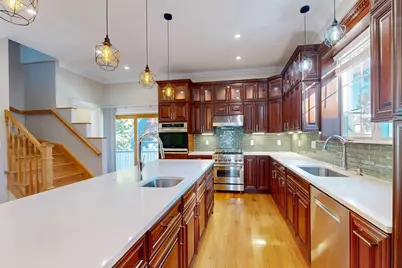 169 Sumner Street, Quincy, MA 02169 - Photo 3