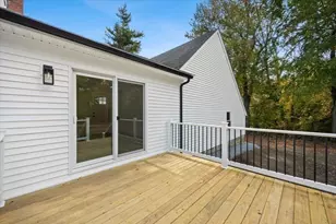 258 Poquanticut Ave, Easton, MA 02356 - Photo 33