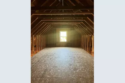 258 Poquanticut Ave, Easton, MA 02356 - Photo 9