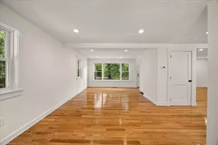 258 Poquanticut Ave, Easton, MA 02356 - Photo 17