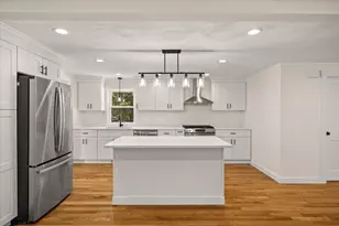 258 Poquanticut Ave, Easton, MA 02356 - Photo 7