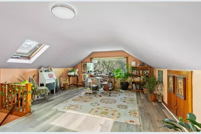 11 Barker St, Danvers, MA 01923 - Photo 11