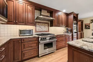 16 Hickory Hill, West Springfield, MA 01089 - Photo 5