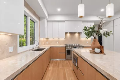 11 Amy Circle, Newton, MA 02468 - Photo 5