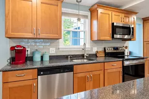 93 Oakland Ave, Seekonk, MA 02771 - Photo 5
