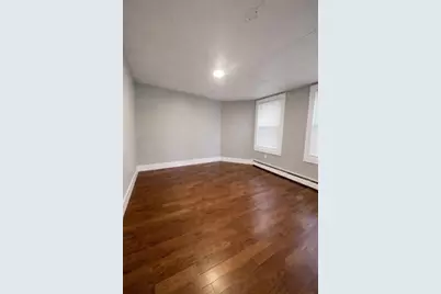 203 London St #1, Boston, MA 02128 - Photo 7