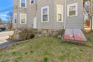 293 Albion, Wakefield, MA 01880 - Photo 25