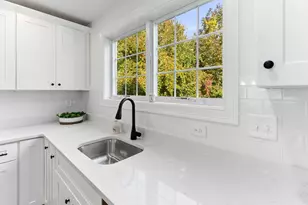 44 Dean St, Taunton, MA 02780 - Photo 11