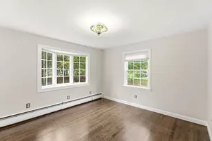 9 Eclipse Ave, Chelmsford, MA 01824 - Photo 17