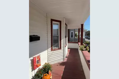 14 Irwin St, Winthrop, MA 02152 - Photo 5