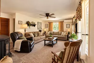 22 Loring St, Auburn, MA 01501 - Photo 15