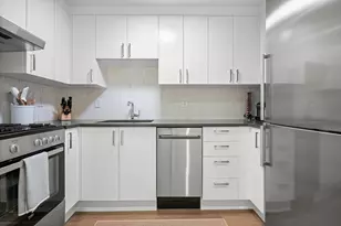 301 Beacon St, Boston, MA 02116 - Photo 27