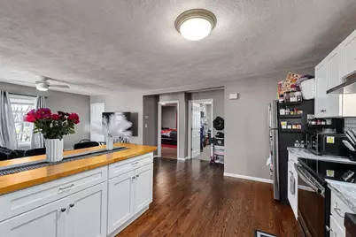 27 Holten St, Danvers, MA 01923 - Photo 17