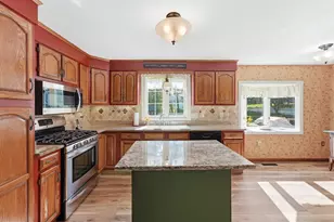 180 Christopher Terrace, West Springfield, MA 01089 - Photo 11